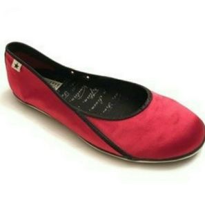💕EUC Converse One Star burgundy flats
